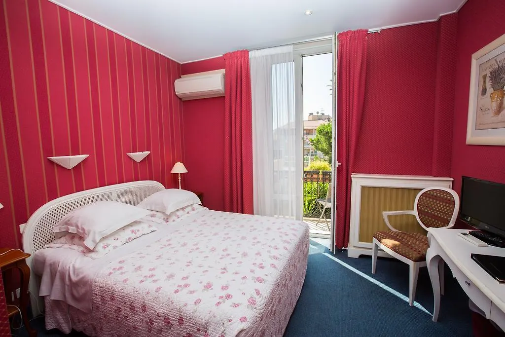 ***  Hotel L'Olivier - Piscine & Parking Cannes France