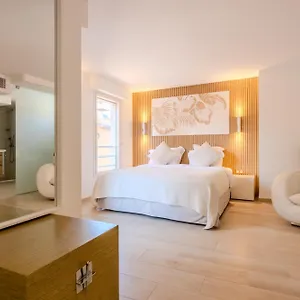 Hotel Traverse Des Artistes