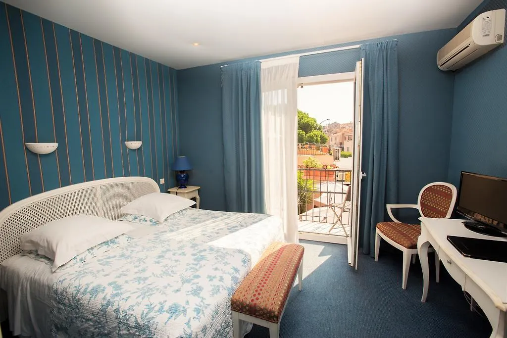 Hotel L'Olivier - Piscine & Parking Cannes