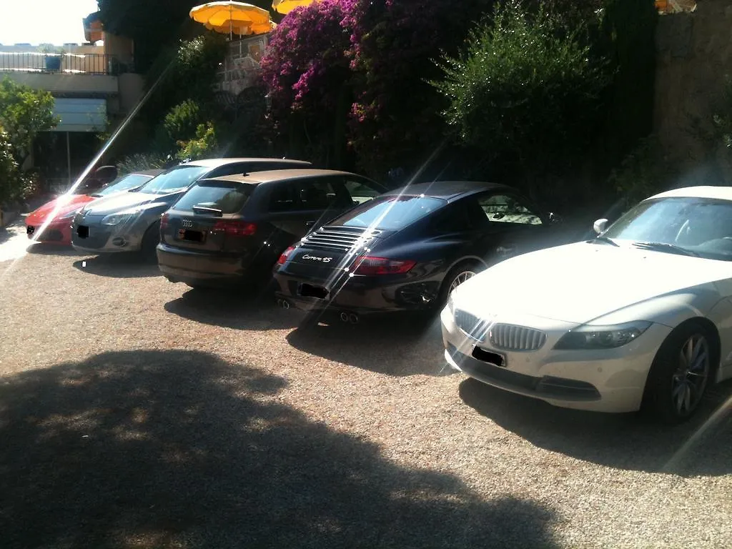 Hotel L'Olivier - Piscine & Parking Cannes